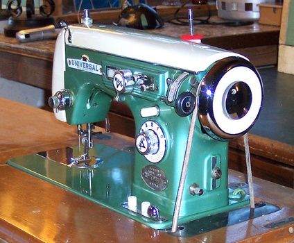 universal deluxe sewing machine manual